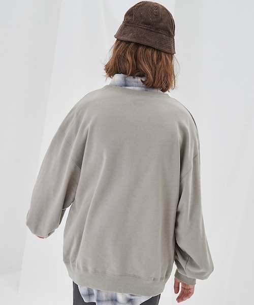 LIDNM(リドム)の「WIDE LOOSE SWEAT(スウェット・メンズ・グリーン系・MEDIUM/LARGE)」の3枚目の写真