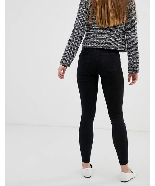 Bershka（ベルシュカ）の「Bershka push up jean in black（デニムパンツ・レディース・Black・Us 4）」の4枚目の写真
