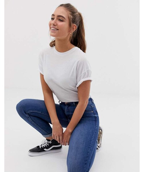 Bershka（ベルシュカ）の「Bershka oversized tee in white（Tシャツ/カットソー・レディース・White・XS/S/M/L）」の2枚目の写真