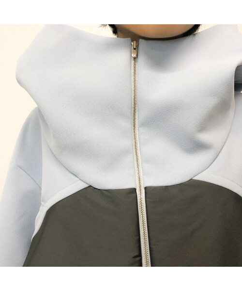 chloma（クロマ）の「chloma / ネオコンプレックス　パーカ/ rei blue（スウェット・その他）」の6枚目の写真