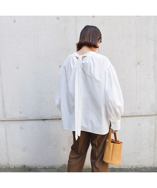 no brand(ノーブランド)の「バックリボンバルーンスリーブBL(シャツ/ブラウス・レディース・その他)」の1枚目の写真