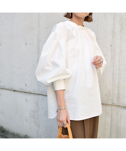 no brand(ノーブランド)の「バックリボンバルーンスリーブBL(シャツ/ブラウス・レディース・その他)」の2枚目の写真