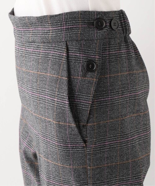 Spick & Span(スピックアンドスパン)の「サイドボタンチェックパンツ2◆(パンツ・ブラックベース/34/在庫あり/36/38)」の18枚目の写真