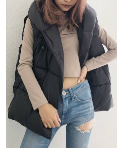 ぽ*ぽ様 新品タグ付き★GYDA★フェイクレザーダウンジャケット★ダウンベスト ぽ*ぽ様 新品タグ付き☆GYDA☆フェイクレザーダウンジャケット☆ダウン