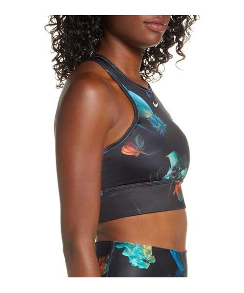 NIKE（ナイキ）の「Nike Everything DriFIT Floral Print Sports Bra（ブラ&ショーツ）」 WEAR