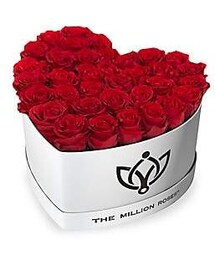 The Million Roses Love Box Collection Roses in White Heart Box - Gold