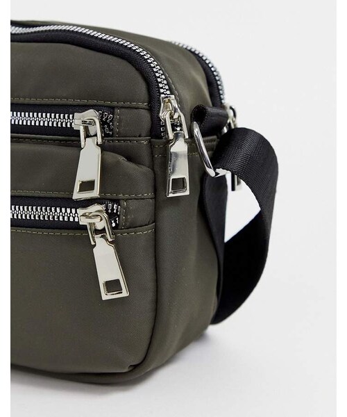 New Look（ニュールック）の「New Look nylon cross body bag in khaki（ショルダーバッグ）」 WEAR