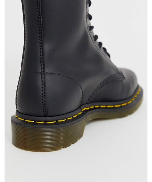 Dr. Martens（ドクターマーチン）の「Dr Martens 1490 10 Eye leather ankle boots in black（ブーツ・レディース・Black・Us 5/Us 6/Us 7/Us 8/Us 9/Us 10/Us 11）」の2枚目の写真
