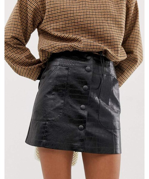 stradivarius（ストラディバリウス）の「Stradivarius croc mini skirt in black（スカート・レディース・Black・Us 8）」の4枚目の写真