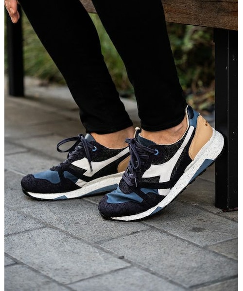diadora n9000 blacksmith