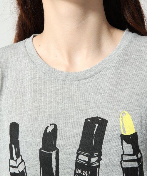 JEANASIS（ジーナシス）の「ARTリップTEE（トップス・レディース・オフホワイト/ブラック/グレー・FREE）」の6枚目の写真