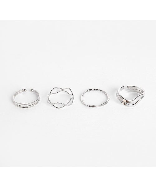 DHOLIC（ディーホリック）の「4SETデザインリング（リング・レディース・ゴールド/シルバー・FREE）」の2枚目の写真