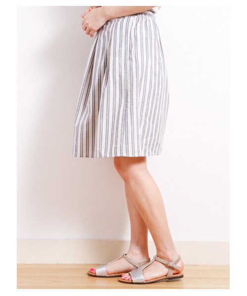 Green Parks fuuwa（グリーンパークスフーワ）の「・マルチストライプミディスカート（スカート・レディース・グレー/ブルー/ネイビー・F）」の5枚目の写真