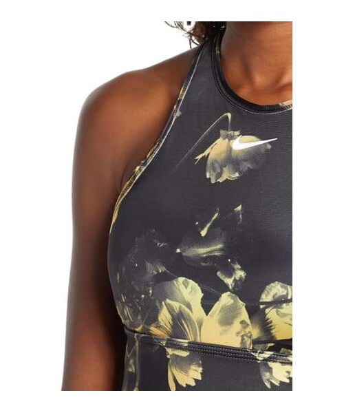 Nike（ナイキ）の「Nike Everything DriFIT Floral Print Sports Bra（ブラ&ショーツ）」 WEAR