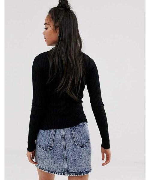 Bershka（ベルシュカ）の「Bershka basic ribbed crew neck sweater in black（ニット/セーター・レディース・Black・XS）」の4枚目の写真