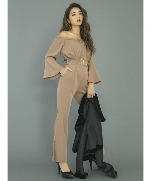 RESEXXY（リゼクシー）の「オフショルロンパース（ワンピース）」 - WEAR