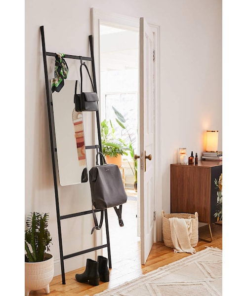 Urban Outfitters（アーバンアウトフィッターズ）の「Urban Outfitters Lucus Leaning Ladder