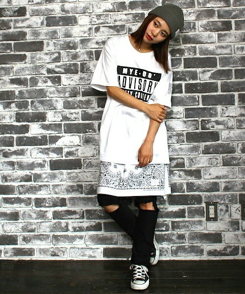 MEMENTISM（メメントイズム）の「バンダナスカート MD13AW-GD01W（スカート・レディース・その他/ホワイト/ブラック/サックスブルー/ネイビー/レッド・/FREE）」の2枚目の写真