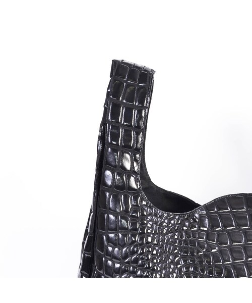 MM6 Maison Martin Margiela_(エムエム 6 メゾン マルタン マルジェラ)の「2014年秋冬MM6 Maison Martin Margiela(エムエム 6 メゾン マルタン マルジェラ)トートバッグ(その他・01/BLACK・Free)」の2枚目の写真