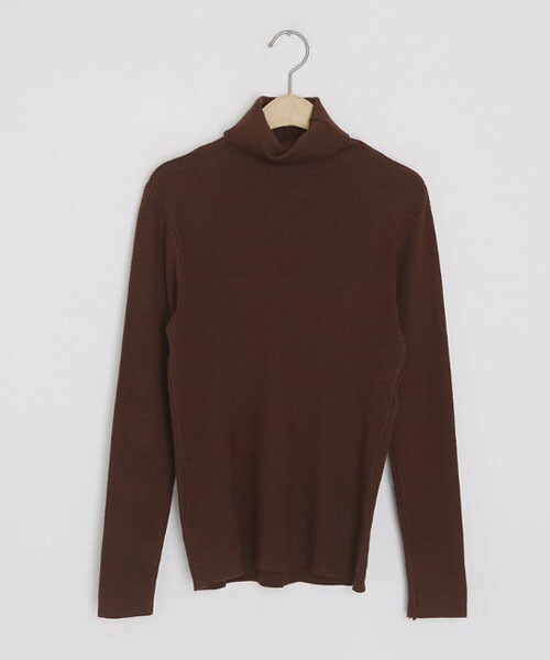 DHOLIC（ディーホリック）の「タートルネックニット（ニット/セーター・レディース・ホワイト/グレー/ブルー/ブラウン/ブラック/ベージュ・FREE）」の4枚目の写真