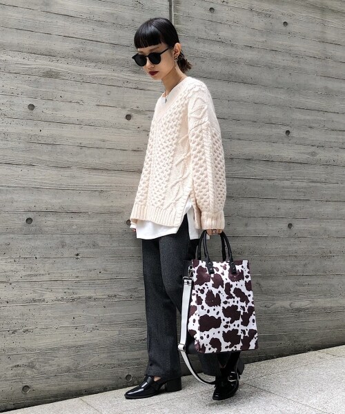 PAGEBOY（ページボーイ）の「クラシックトートＢＡＧ（バッグ・レディース・ブラック/ライトベージュ/ダークブラウン/シルバー/ゼブラ・F）」の6枚目の写真