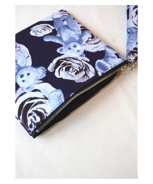 G.V.G.V.（ジーヴィージーヴィー）の「DREAM BEAR CLUTCH（バッグ・レディース・NAVY/PINK・F）」の6枚目の写真