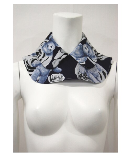 G.V.G.V.(ジーヴィージーヴィー)の「DREAM BEAR COLLAR(バッグ・レディース・NAVY・F)」の2枚目の写真