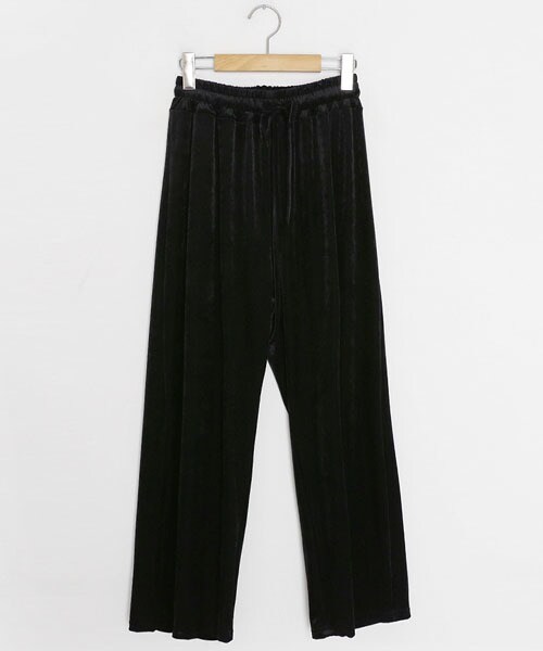 DHOLIC(ディーホリック)の「ベロアイージーパンツ(その他パンツ・レディース・ベージュ/ブラウン/ブラック/ブルー・FREE)」の2枚目の写真
