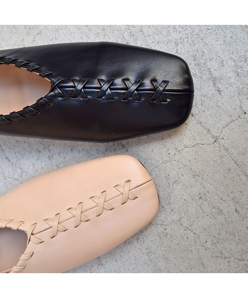 Ring Flat Shoes