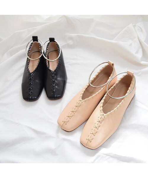 no brand(ノーブランド)の「Ring Flat Shoes(パンプス・レディース・その他)」の4枚目の写真