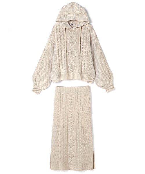 GRL(グレイル)の「ケーブル編みフード付きセットアップ(セットアップ・レディース・モカ/アイボリー/ベージュ・M)」の3枚目の写真