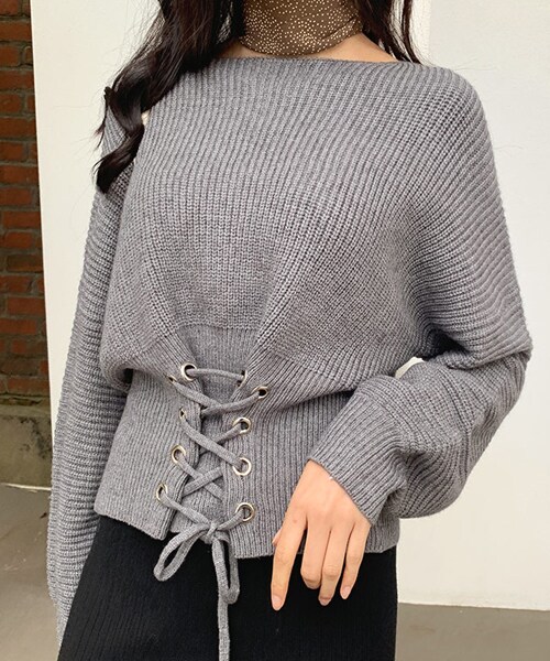 DHOLIC（ディーホリック）の「レースアップヘムニット（ニット/セーター・レディース・ホワイト/グレー・FREE）」の2枚目の写真