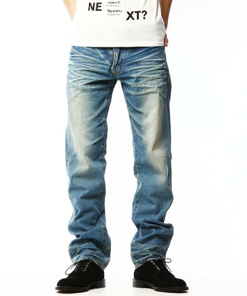 【新品未使用】VANQUISH ヴィンテージ加工デニムパンツ　30 新品未使用VANQUISH ヴィンテージ加工デニムパンツ 30 - パンツ