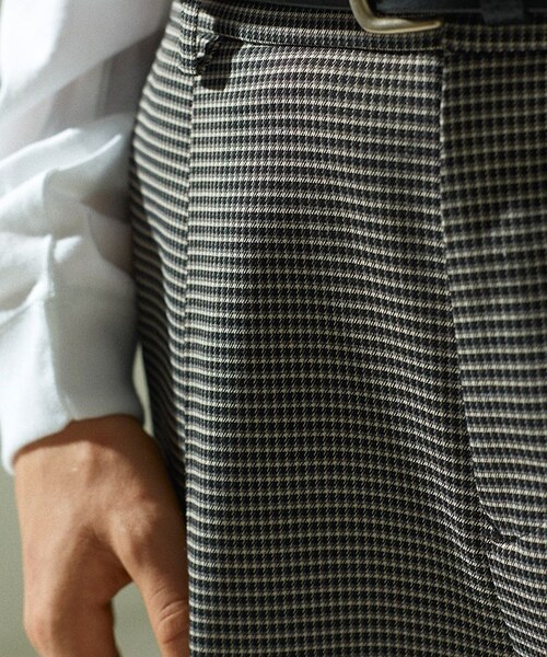 LIDNM(リドム)の「DRY WOOL TAPERED SLACKS(スラックス・メンズ・グレー系・SMALL/MEDIUM/LARGE)」の7枚目の写真