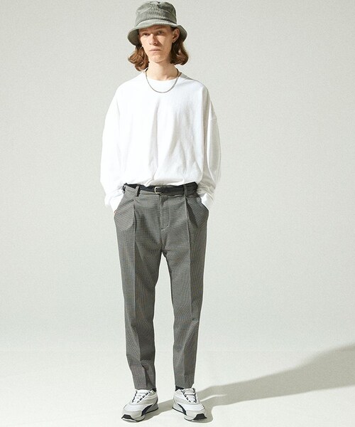 LIDNM(リドム)の「DRY WOOL TAPERED SLACKS(スラックス・メンズ・グレー系・SMALL/MEDIUM/LARGE)」の8枚目の写真