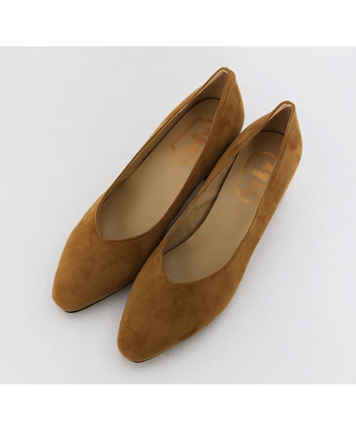 DHOLIC（ディーホリック）の「2TYPEスエード調パンプス（パンプス・レディース・グレー/レッド/ベージュ/ブルー・225/230/235/240/245/250）」の2枚目の写真