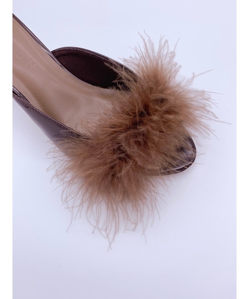 FICTION TOKYO（フィクショントーキョー）の「Enamel+Feather Mules 