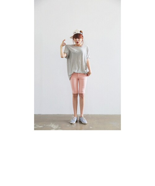 STYLENANDA（スタイルナンダ）の「ナチュラル系ウォッシングルーズＴシャツ（トップス・レディース・ホワイト/カーキ/ベージュ/ブラック/メランジグレー・フリーサイズ）」の17枚目の写真