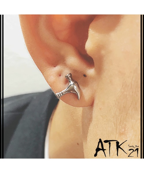 ノーブランド ピアス 両耳 no brand（ノーブランド）の「両耳用（2点セット）fuck ファックサイン