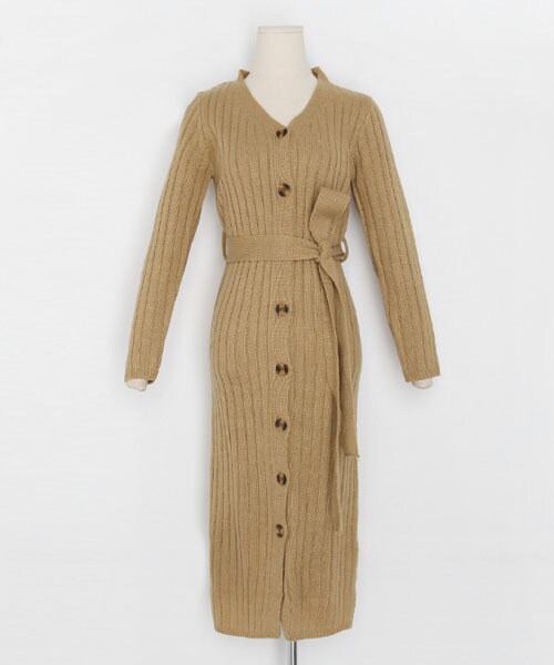 DHOLIC（ディーホリック）の「ストラップ付ボタンニットワンピース（ワンピース・レディース・ブラック/ベージュ/その他・FREE）」の2枚目の写真