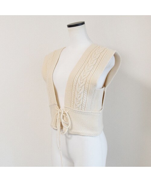 no brand（ノーブランド）の「ケーブルレースアップベスト（ベスト・レディース・その他）」の12枚目の写真
