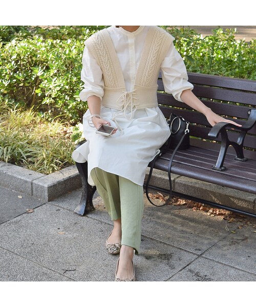 no brand（ノーブランド）の「ケーブルレースアップベスト（ベスト・レディース・その他）」の2枚目の写真