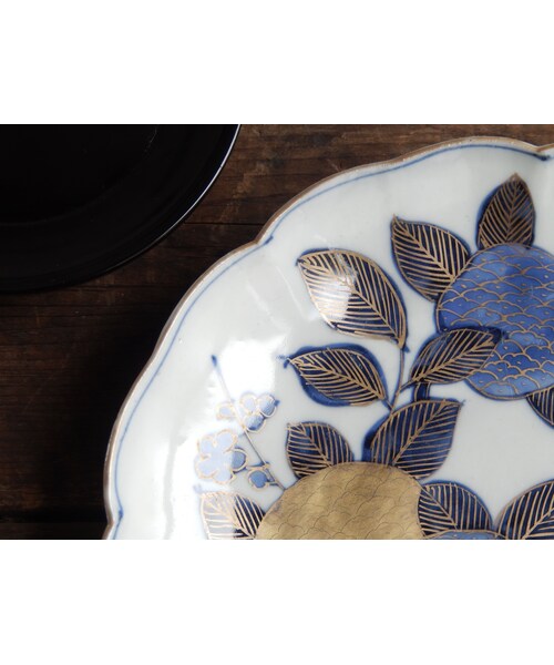 Handmade（ハンドメイド）の「antiques 伊万里 染付 金彩 花の8寸皿