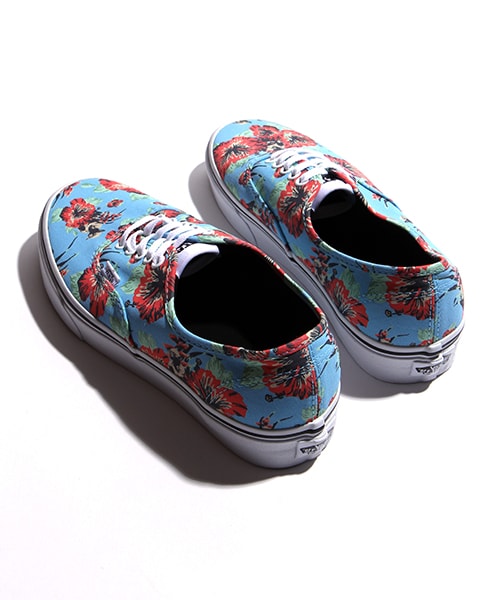 VANS(バンズ)の「AUTHENTIC (STAR WARS) YODA ALOHA(シューズ・メンズ・その他/柄6・8/9/10)」の4枚目の写真