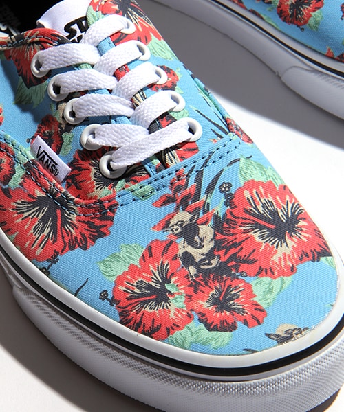 VANS(バンズ)の「AUTHENTIC (STAR WARS) YODA ALOHA(シューズ・メンズ・その他/柄6・8/9/10)」の9枚目の写真