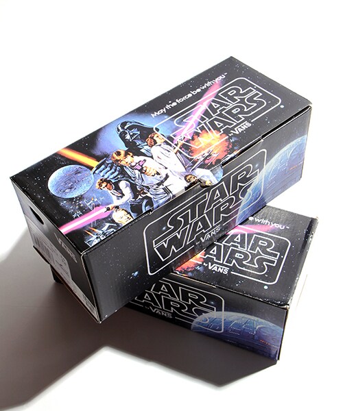 VANS(バンズ)の「AUTHENTIC (STAR WARS) YODA ALOHA(シューズ・メンズ・その他/柄6・8/9/10)」の5枚目の写真