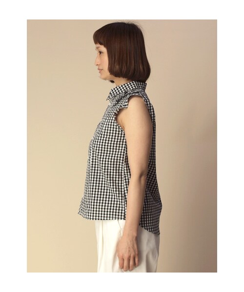 w closet（ダブルクローゼット）の「ギンガムチェックフリル袖シャツ（トップス・レディース・オフホワイト×サックス/オフホワイト×ブルー/オフホワイト×ブラック・FREE）」の5枚目の写真