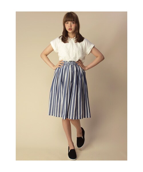 w closet（ダブルクローゼット）の「衿付きチュール刺繍レースラグラン半袖プルオーバー（トップス・レディース・オフホワイト/ネイビー/サックス×オフホワイト・FREE）」の11枚目の写真