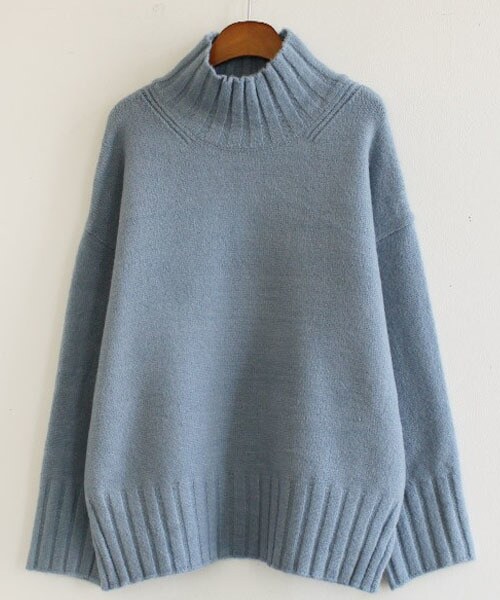 DHOLIC STYLE（ディーホリックスタイル）の「[justone] スリットヘムアクリル混ハイネックニット（ニット/セーター・レディース・ホワイト/ピンク/ベージュ/ブルー/ブラック・FREE）」の4枚目の写真