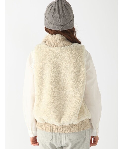 Rinajour（リナジュール）の「Rinajour ボアニットベスト（ジャケット/アウター・レディース・BEIGE・F）」の4枚目の写真